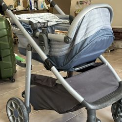 Bassinet And Stroller With Car Seat