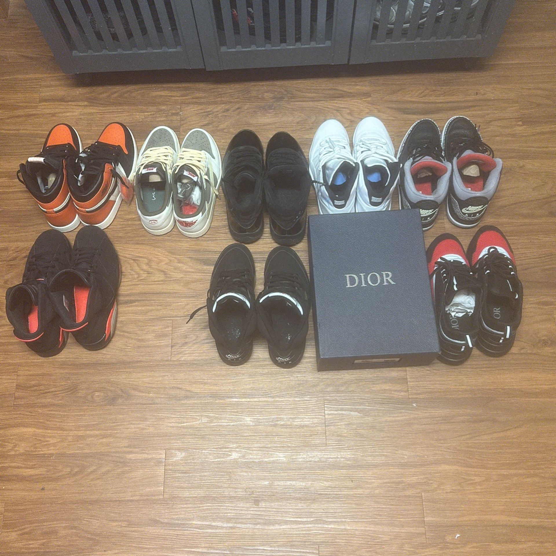 Retros For Sale 🚨🔥
