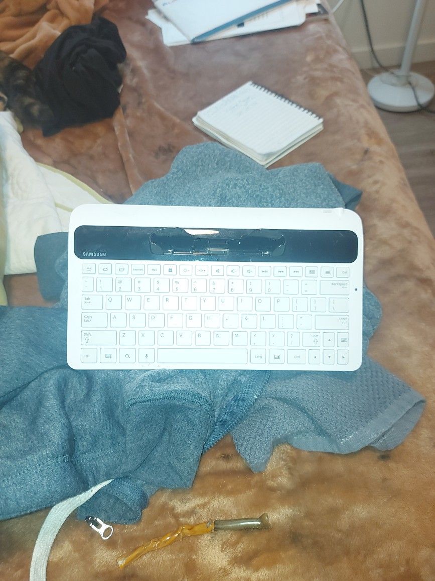 samsung 15 pin keyboard