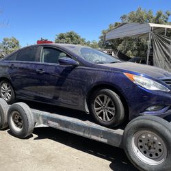 For Parts Only **2013 Hyundai Sonata**