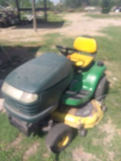 John Deere X320