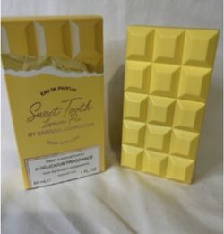 Sweet Tooth Lemon Pie