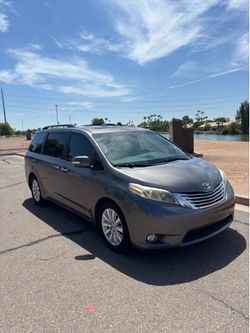 2015 Toyota Sienna
