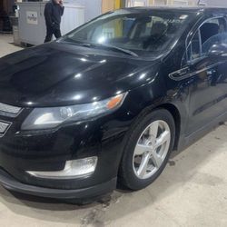 2014 Chevy Volt. Super Clean. No Issues