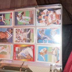32 Greg Maddox Card Lot $45