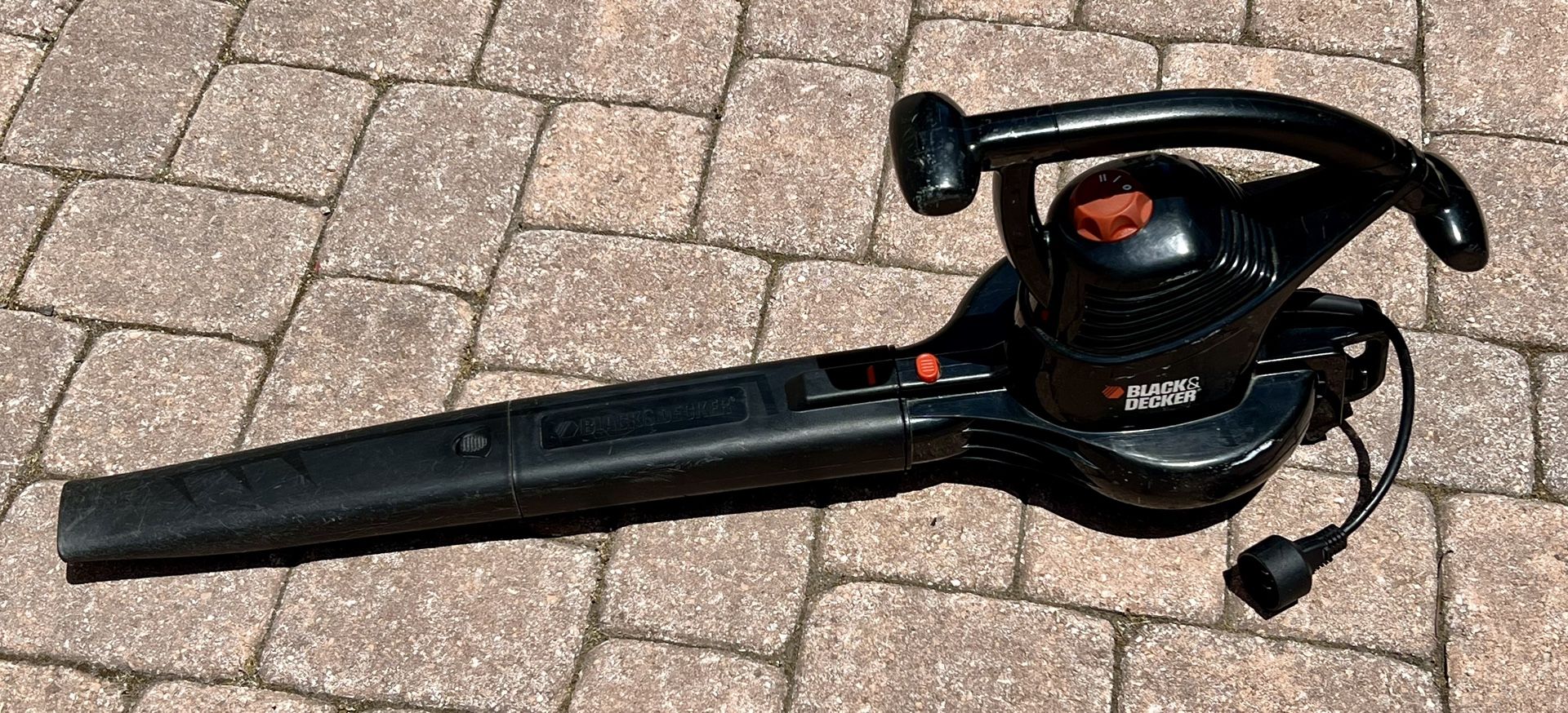 Leaf Blower (Black & Decker) Electric