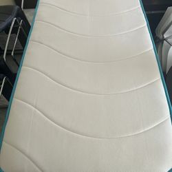 Brand New Mattress 1.2*2m