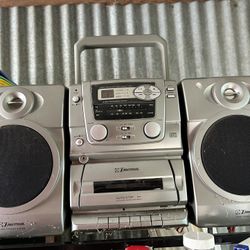 Am/Fm Cd Cassette Stereo System
