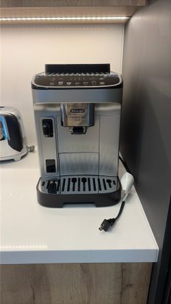 Brand New Magnífica Evo