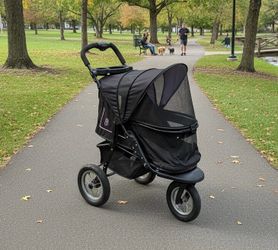 Pet Gear NV No-Zip Folding Travel Pet Stroller! Good condition! Retails $270+