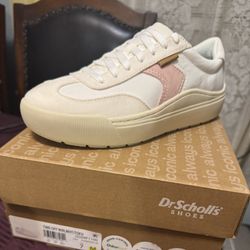 New!!! Dr.Scholl’s Time Off Win White Shoes 