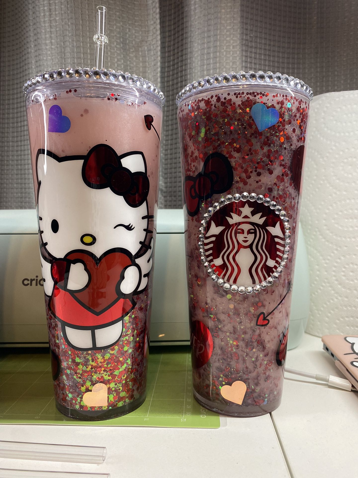 Starbucks Hello Kitty Snow Globe Tumbler