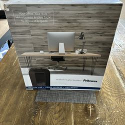 Fellowes Paper Shredder LX65 - Never Used