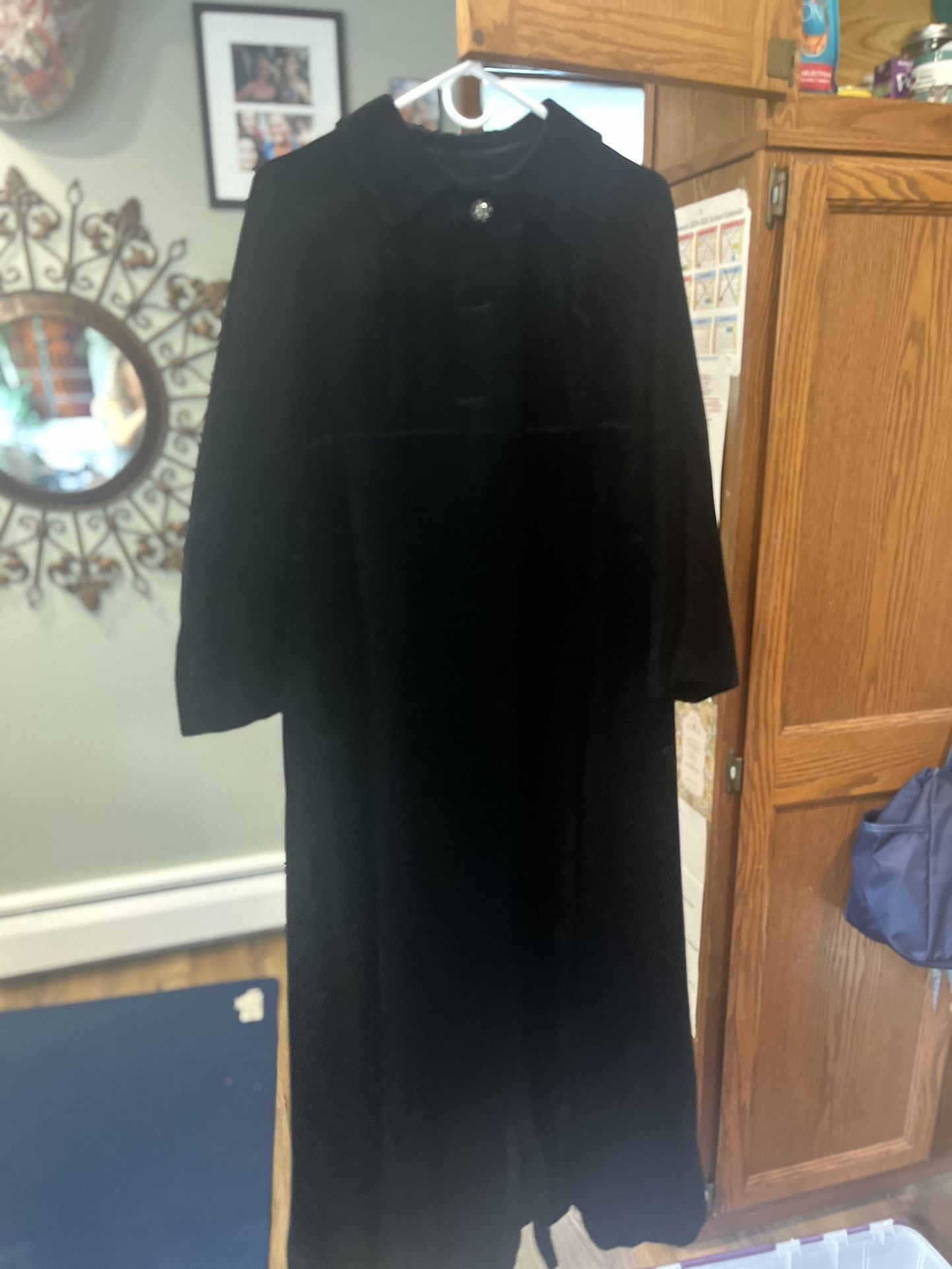 Vintage Black Velvet Long Cape Size S *Never Worn*