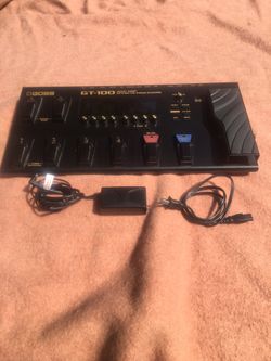 GT100 BOSS EFECTS PROCESSOR I 