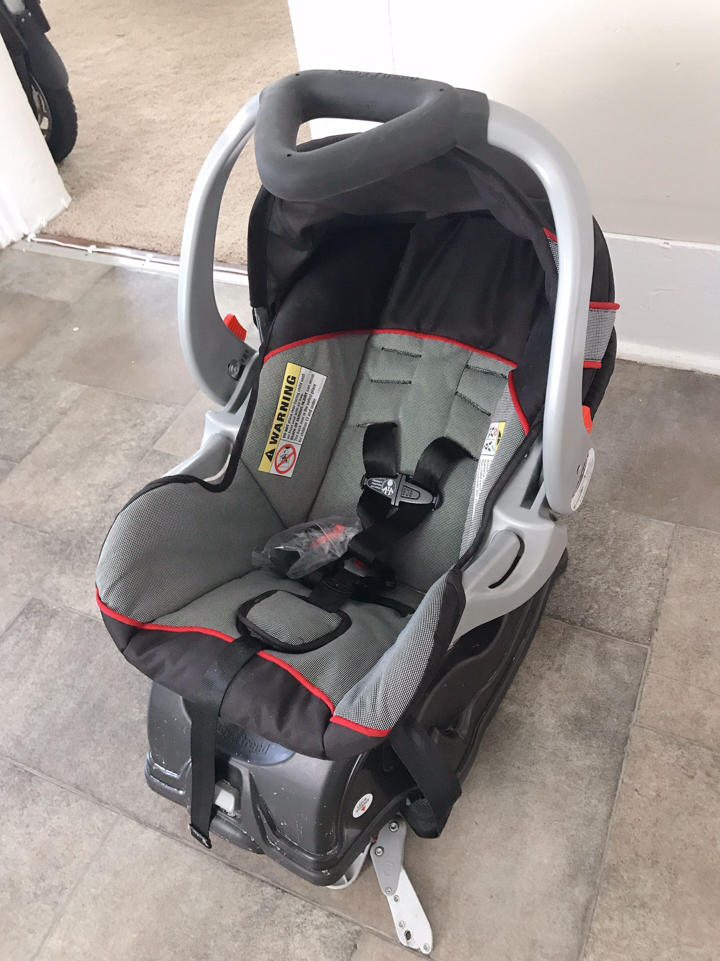 Baby Trend Infant Car Seat and Base