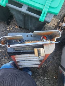 Shipping / storage / c-bin container lock