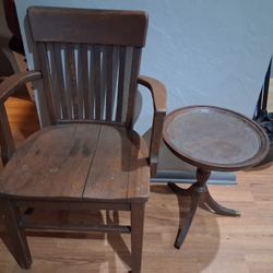 $25 / Glass Top Plant Table / Side Table 