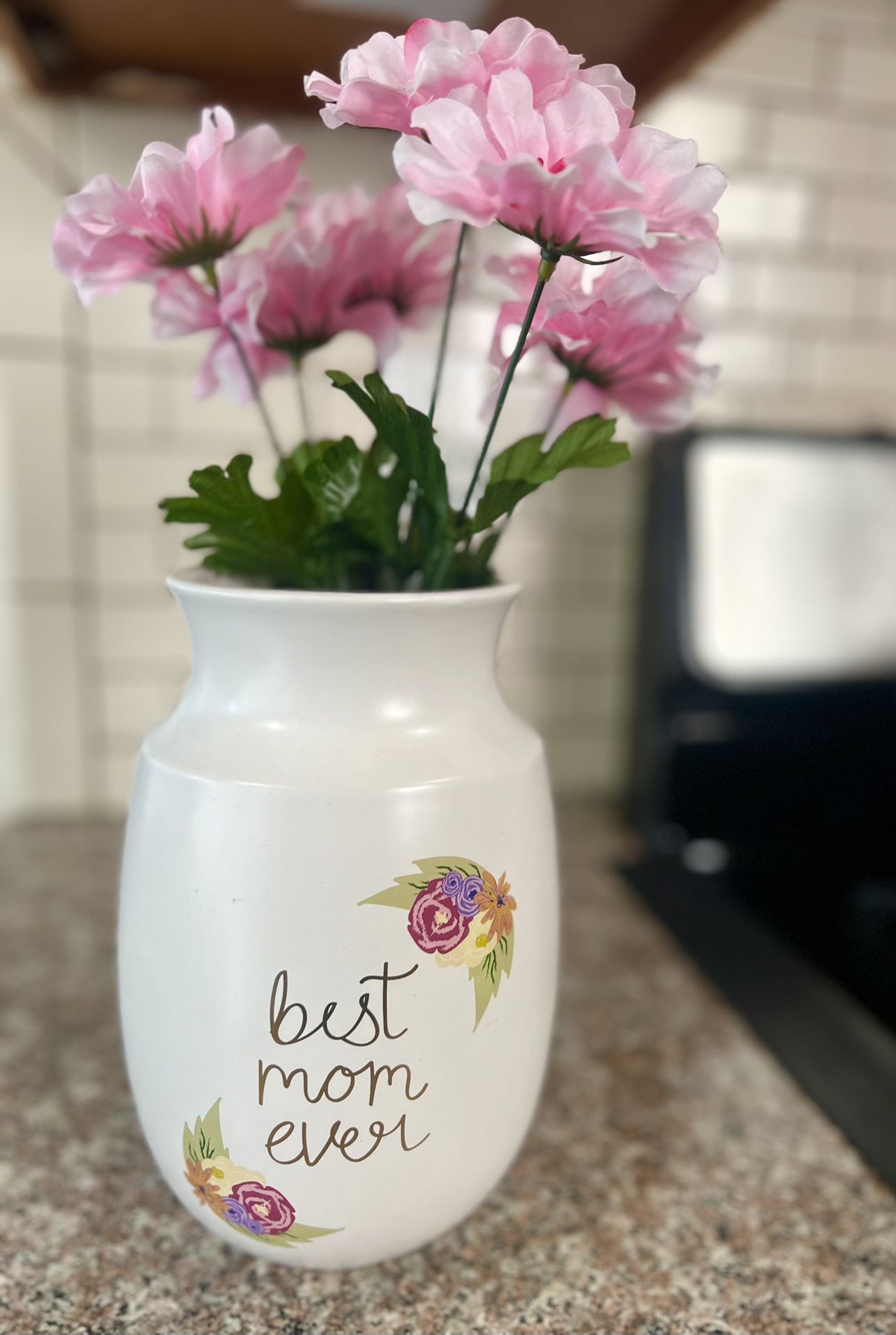 New Beautiful Ceramic Best Mom Ever Vase 