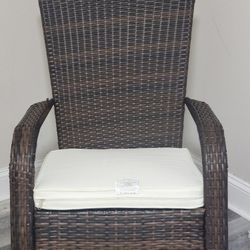 Wicker/Rattan Inspired Wicker Chair