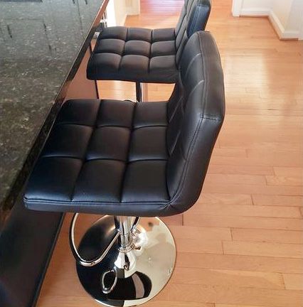 $40 each chair (New) Square barstool swivel bar stool pu leather (adjustable seat height 24-32”) 