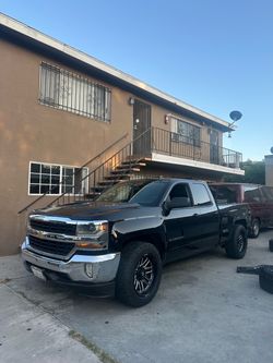 Fuel 20inch rims couple curb rashes decent tires