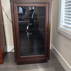 Stereo Entertainment Cabinet By Bell’O