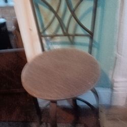 Like Brand New Bar Stools 