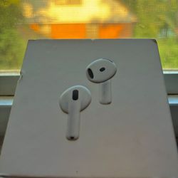 Apple AirPod 4s active noise cancellation 