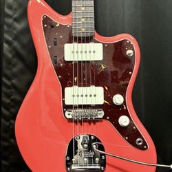 Fender American Vintage Reissue (AVRI) 62 - LTD 2022 - Fiesta Red