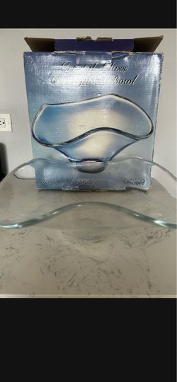 New Crystal Glass Center Piece Bowl