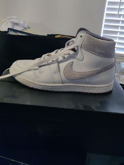 Nike shoes