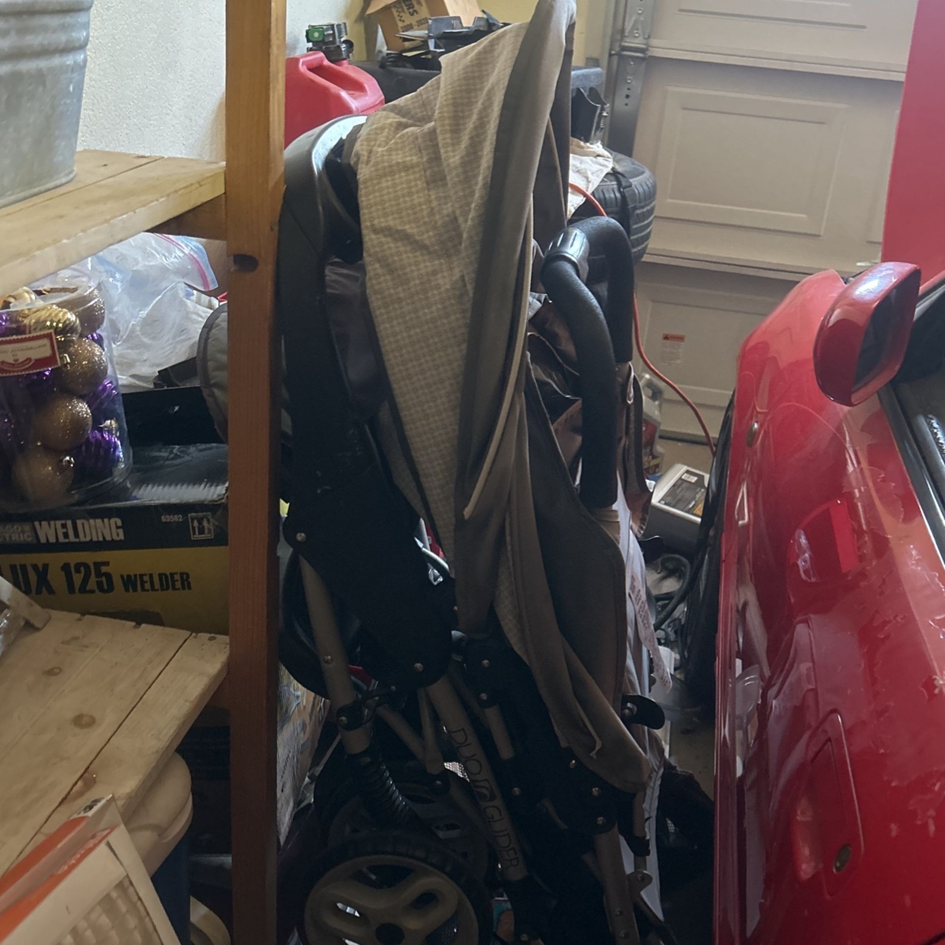 Stroller 