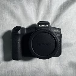 Canon EOS R mirrorless +  3 Lense BUNDLE 