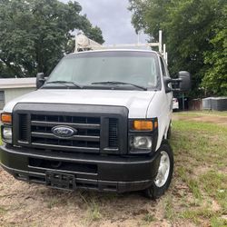 2011 Ford E-250