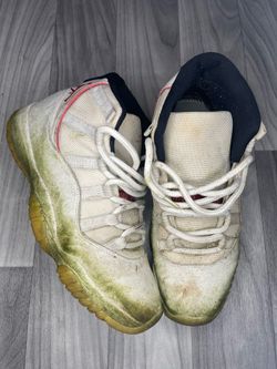Platinum tint Jordan 11s