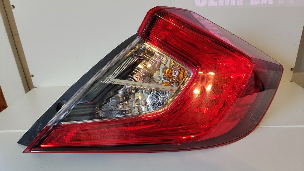 2016-2021 OEM Honda Civic Sedan Tail Light - Passenger