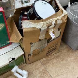 Mendi Drumming Set Disassembled