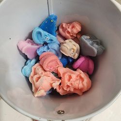 Bucket Of SkULL Wax Melts. Sale! Everything Must Go!