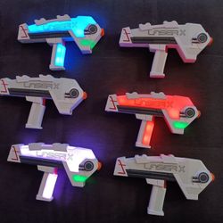 Laser X Set 20 pc Blasters Laser Tag Gaming Set Kids Toy Tested

Used condition
12 wired blasters to receiver
8 wireless blasters
All types of blaster