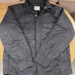 Old Navy Water-Resistant Quilted Shacket Men Size Medium Black
