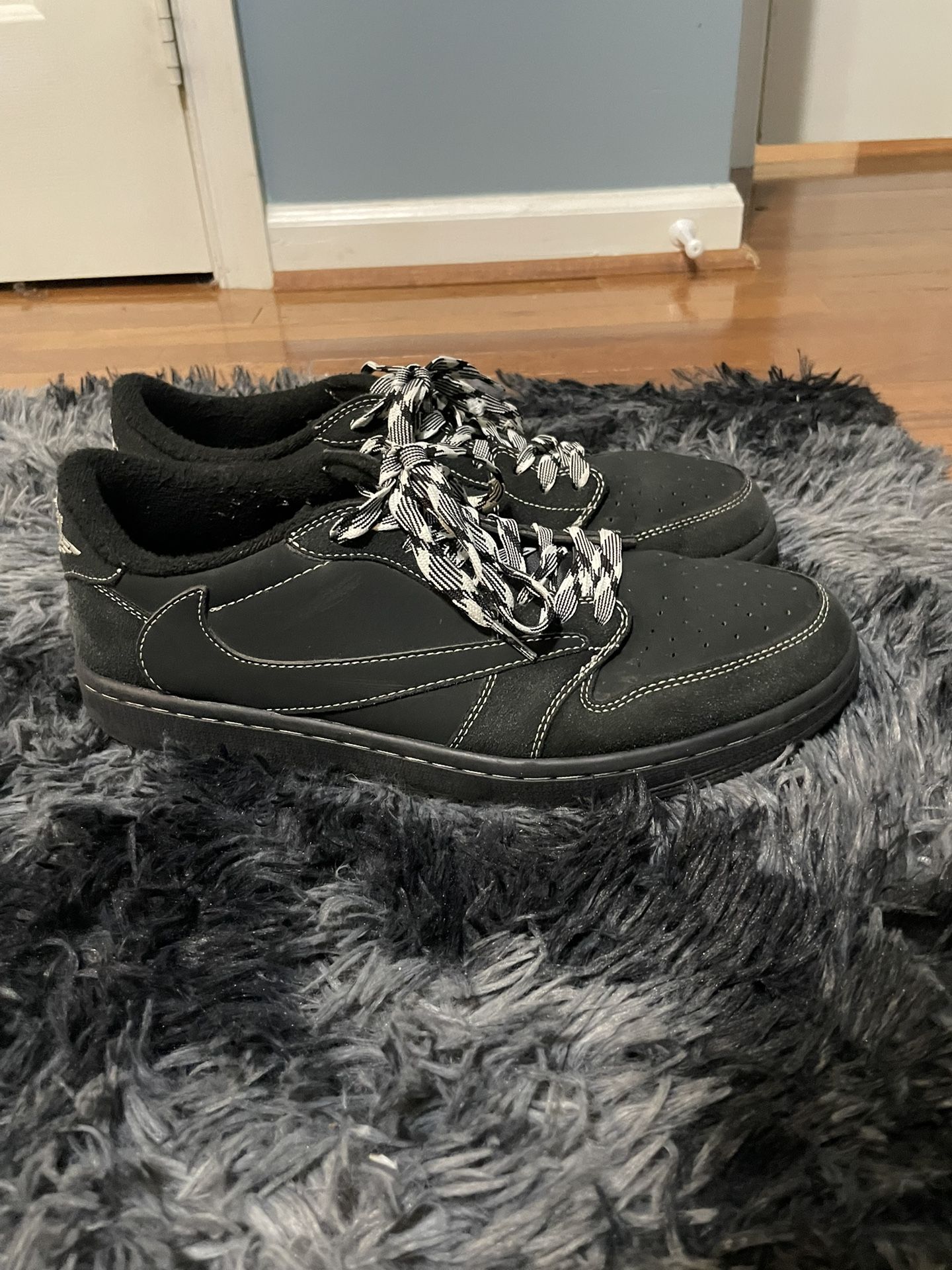 Travis Scott Jordan 1 Low’s