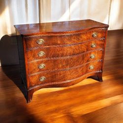 Drexel Chest Of Drawers 