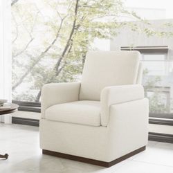 ARM CHAIR FOR SALE! (BRAND NEW) 