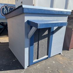 SALE… Dog house   …  SALE