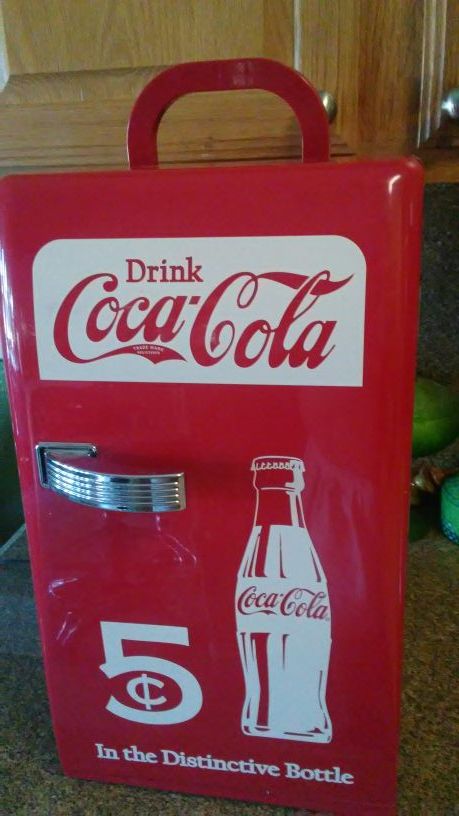 Coca Cola mini fridge