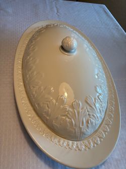 White Ceramic Covered Oval Serving Dish