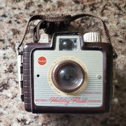 Kodak Brownie Flash Vintage