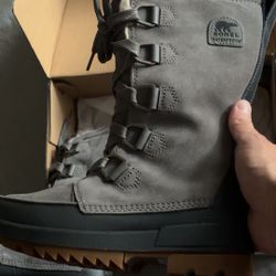 Sorel Winter Boots 7.5 
