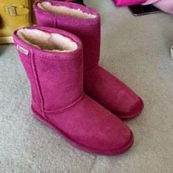 Bearpaw  Size 1